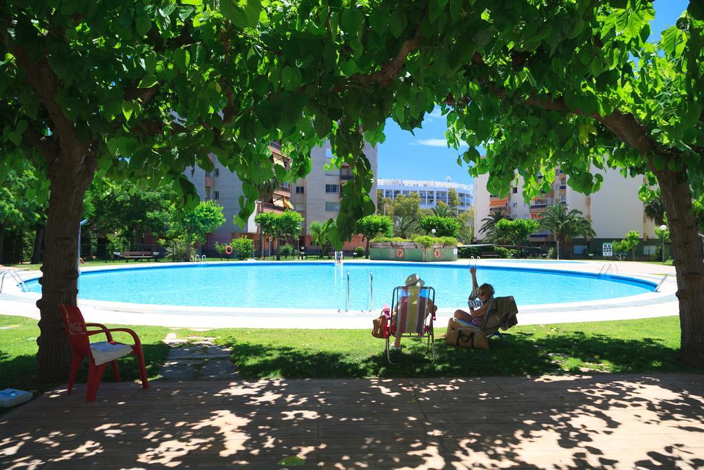 Uhc Jerez Cordoba Sevilla Apartments Salou Luaran gambar